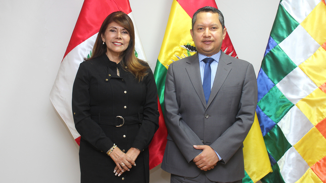 Encargado de Negocios a.i. con la directora de PROMPERÚ en Bolivia