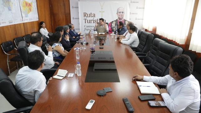 El Concytec y el Gobierno Regional de Lambayeque lanzan cumbre tecnológica para conectar a la academia, el sector privado y el Estado en favor del desarrollo del norte peruano.
