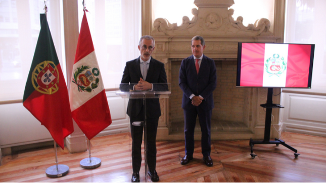 Presentan en Lisboa la exposición fotográfica “Adelina y Amador”
